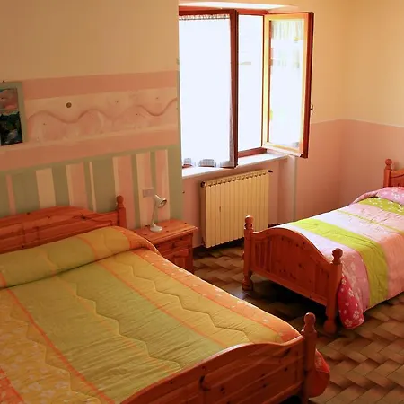 Villa Agriturismo La Praduscella Fivizzano Zimmer foto