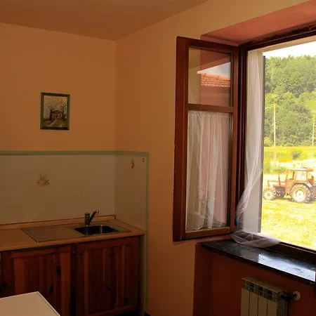Villa Agriturismo La Praduscella Fivizzano Exterior foto